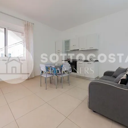 Malvarosa Sh - * Porto Cesareo