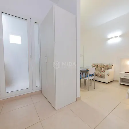 Apartman Malvarosa Sh -